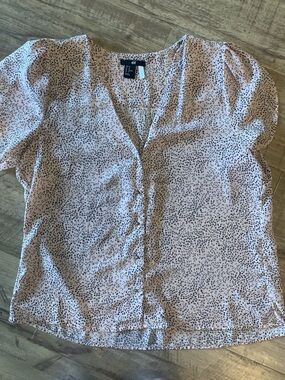 H&M Capped Sleeve Dress Shirt